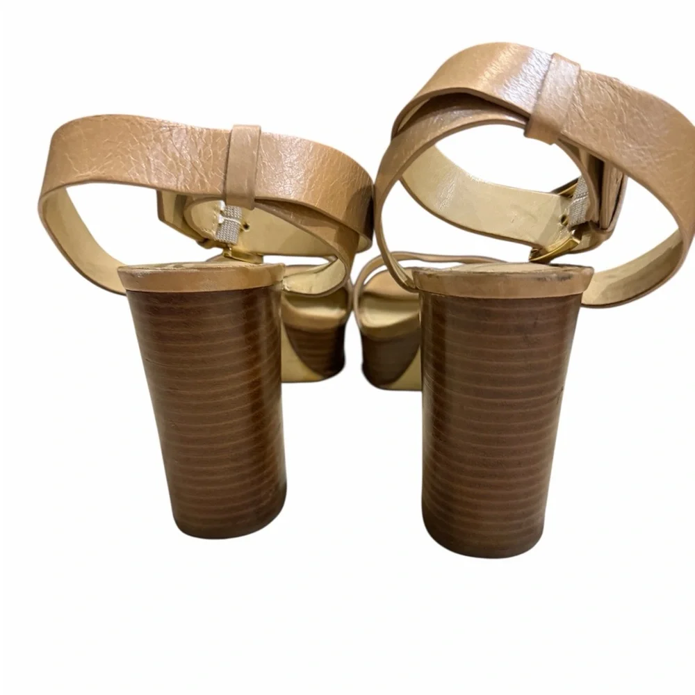 Michael Kors‎ Tan Platform Heels